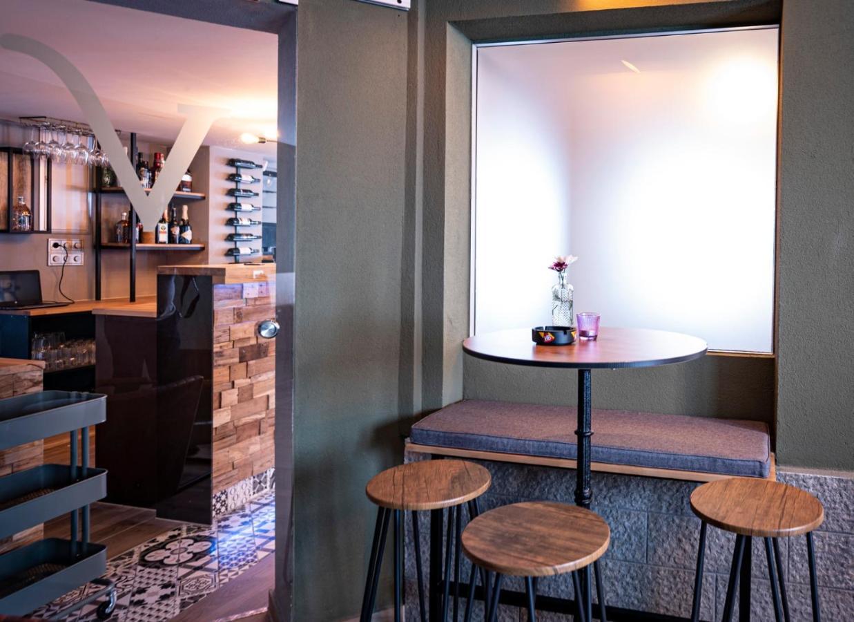 Village Bistro & Bar Fremdenzimmer Dettingen an der Erms المظهر الخارجي الصورة